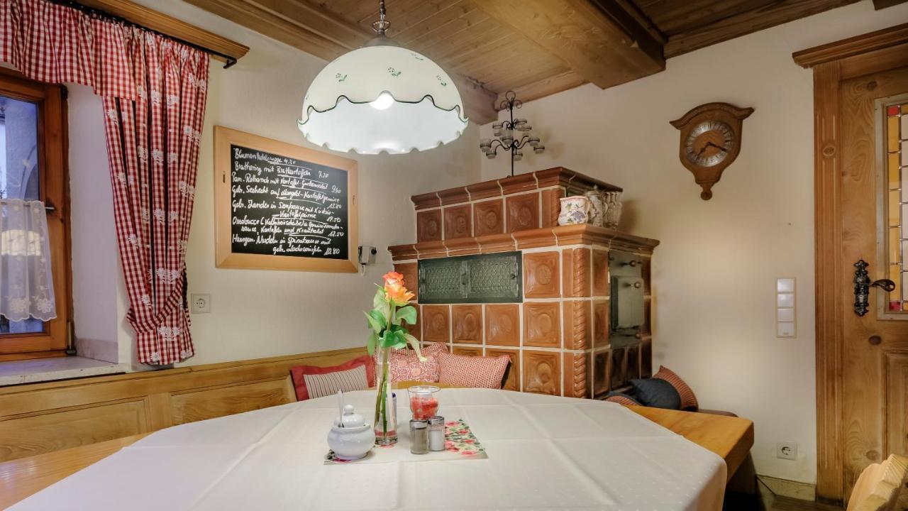 Restaurant-Cafe-Pension Himmel Ландсхут Экстерьер фото